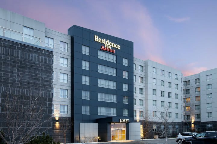 Hotel Residence Inn By Marriott Calgary Airport