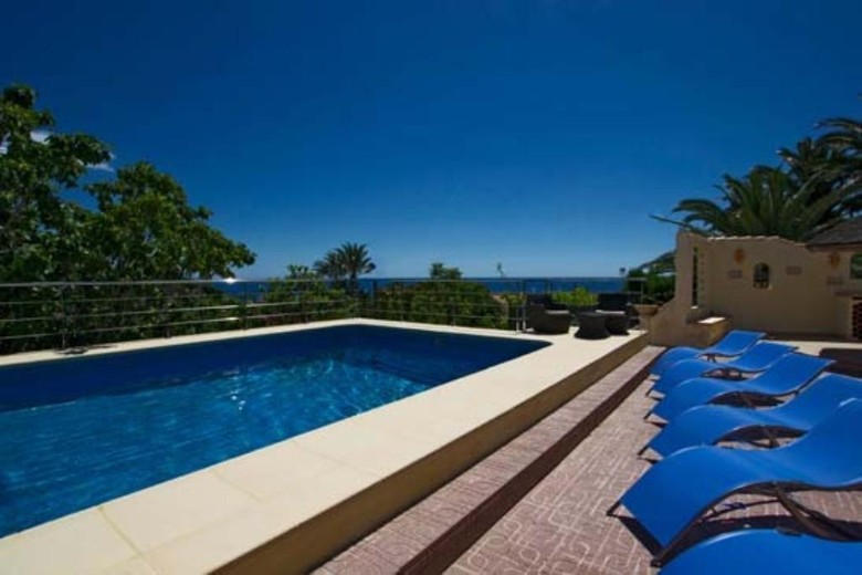 Villa Suria