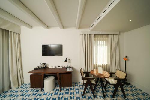 Hotel Dimora Dei Lari