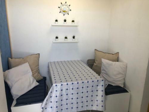 Pia Beach House
