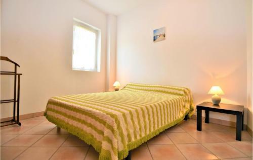 Beautiful Home In Aramon With Wifi And 3 Bedrooms