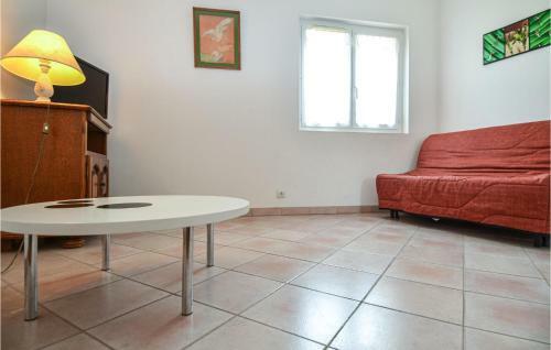 Beautiful Home In Aramon With Wifi And 3 Bedrooms