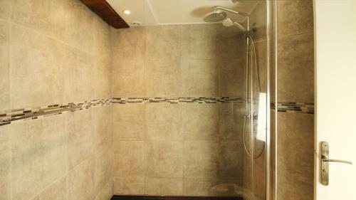 Apartamento Homey Bella - New / Duplex / Downtown / Close Geneva