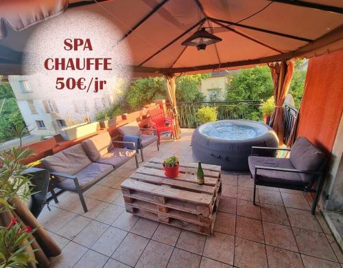 Apartamento Chez In�s - G�te 6 � 8 Pers Option Jacuzzi