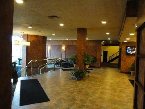 Lenox Hotel And Suites