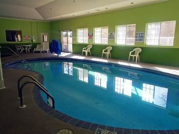 Motel 6 - Savannah