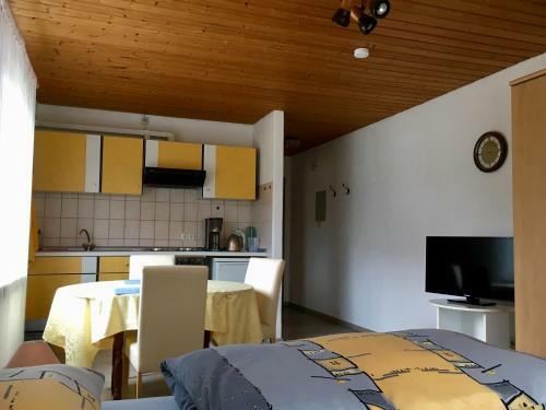 Apartamento Ferienwohnung Am Kirschbaum