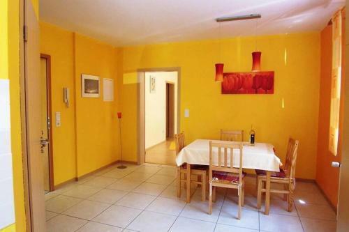 Apartamento Fewo Im Herzen Der Pfalz Mit Sonnenterrasse