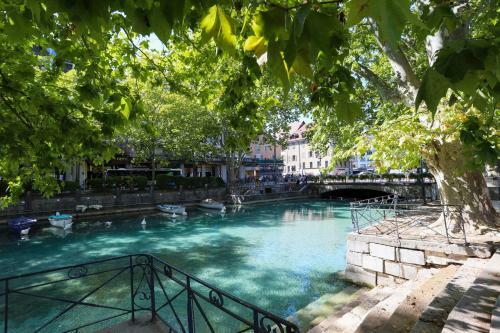 Apartamento Royalement Bien ! Hyper-centre - Wifi - Netflix - Disney Plus