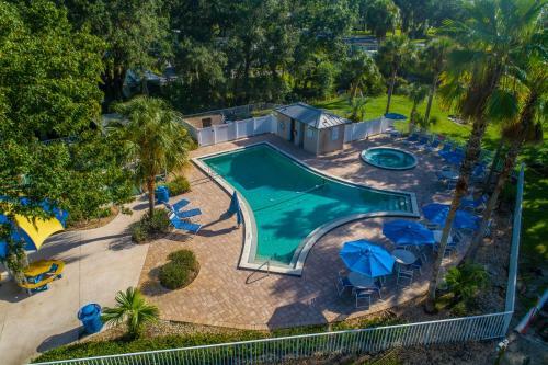 Tampa East