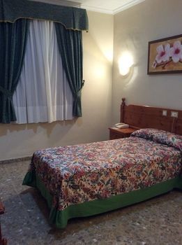 Hotel Sandra