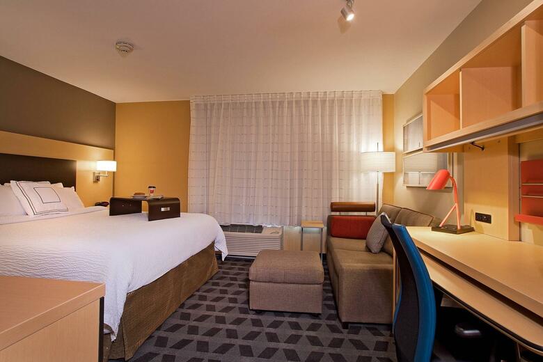Hotel Towneplace Suites By Marriott Dodge City