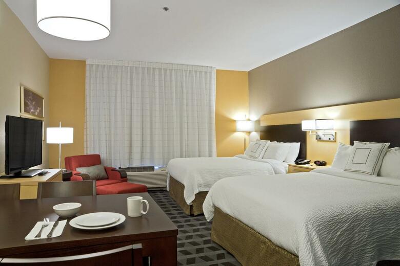 Hotel Towneplace Suites By Marriott Dodge City