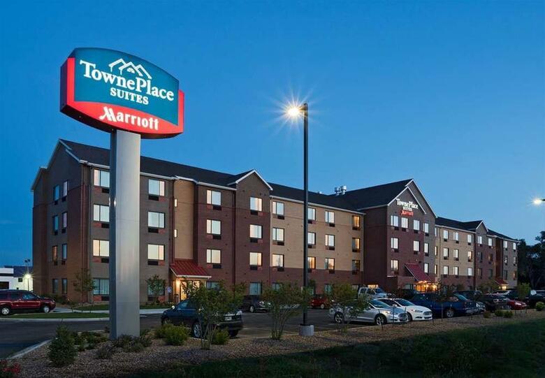 Hotel Towneplace Suites By Marriott Dodge City