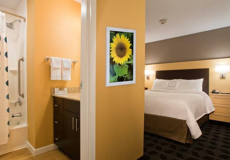 Hotel Towneplace Suites By Marriott Dodge City