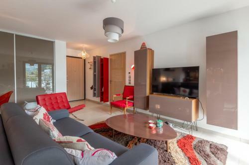 Apartment For 4 People And 200 M From The Lake
