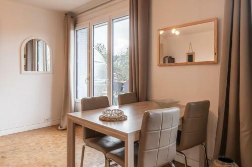 Apartment For 4 People Close To The Lake