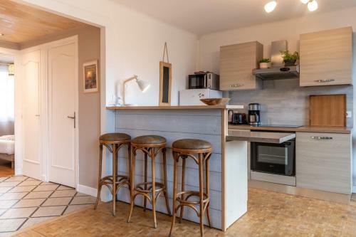 Apartment For 4 People Close To The Lake