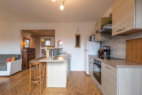 Apartment For 4 People Close To The Lake