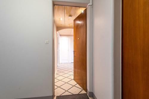 Apartment For 4 People Close To The Lake