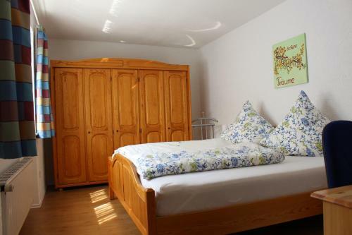 Apartamentos Ferienwohnungen Am Bruttiger Moselsteig