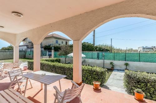 Piccio House On The Sandy Beach, Parking & Wifi