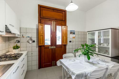 Piccio House On The Sandy Beach, Parking & Wifi