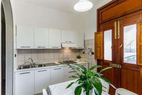 Piccio House On The Sandy Beach, Parking & Wifi