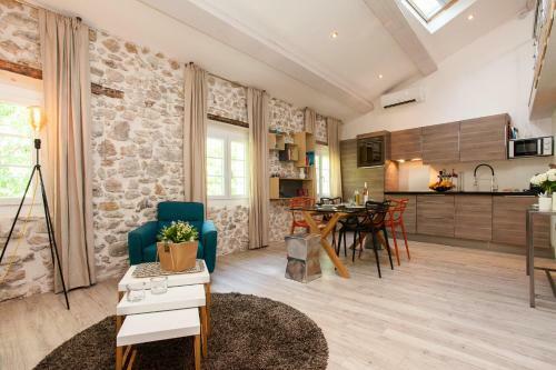 Apartamento Superbe Appartement Loft Vieil Antibes