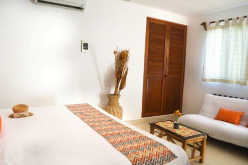 Aparthotel Arrecifes Suites
