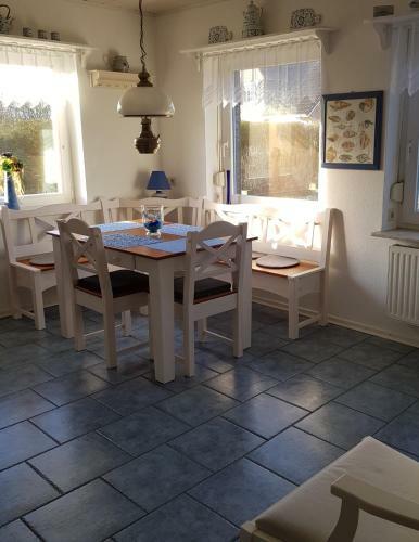 Ferienhaus K�thchen Am Deich Vor Den Toren Von Sylt