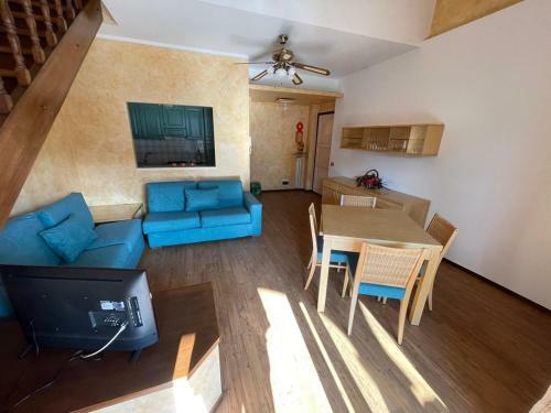 Apartment With Lake View