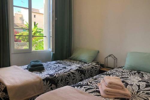 Apartamento New ! Lovely 3 Br/ 3 Bth With Garden