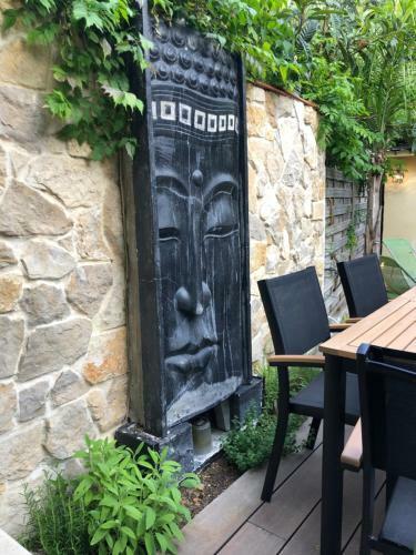 Apartamento New ! Lovely 3 Br/ 3 Bth With Garden