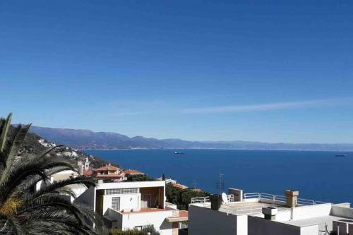Apartamento Appartamento Vista Mare, Giardino, Posto Auto