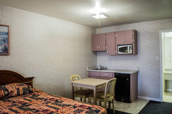 Hotel Rodeway Inn
