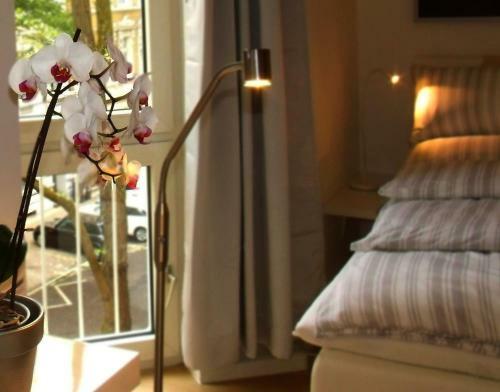 Business Meets D�sseldorf Apartments