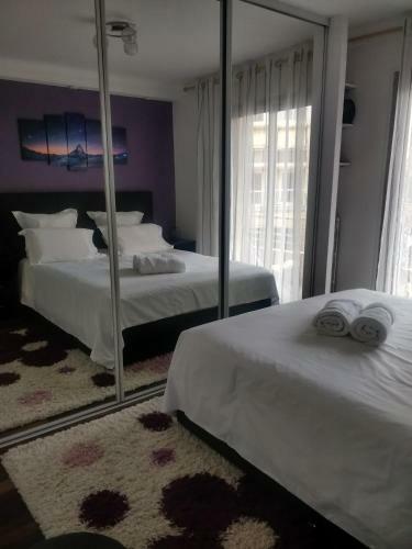 Charming 2-bedroom Apartment In City Center