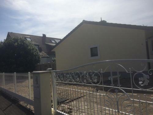 Apartamento Sions Gro�e Ferienwohnung Beim Europapark Rust