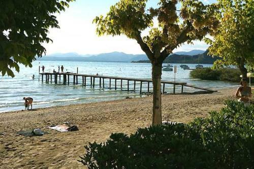Apartamento Ferienwohnung Mit Seeblick & Privatem Strand