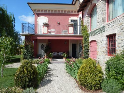 Hostal Le Terre Di Bormana - Guest House