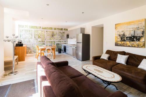 Hostal Private Villa Le Kervan