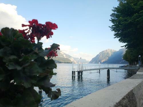 Apartamento Alba E Tramonto Appartamenti Vista Lago