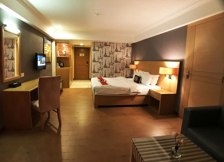 Queen Boutique Hotel