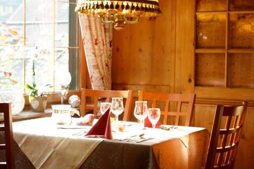 Hostal Pension G�bel