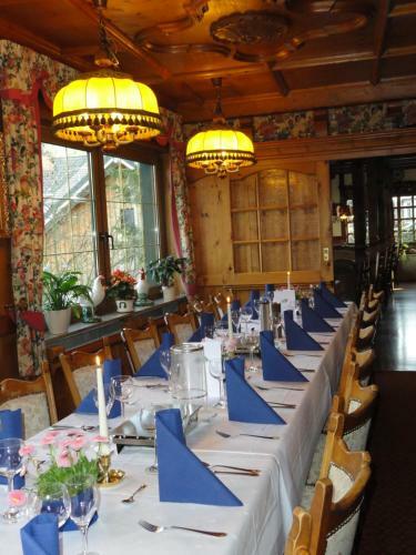 Hostal Pension G�bel