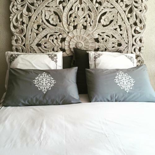 Hostal La Via Romana Boutique Guest House