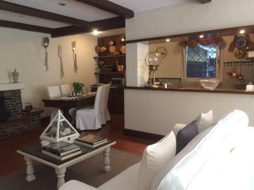 Hostal La Via Romana Boutique Guest House