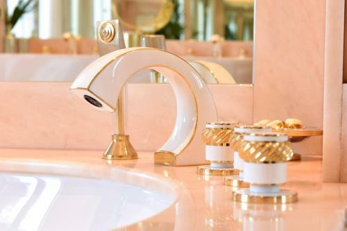 Hostal La Via Romana Boutique Guest House