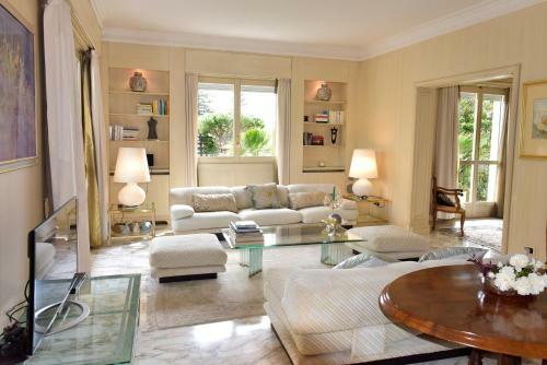 Hostal La Via Romana Boutique Guest House